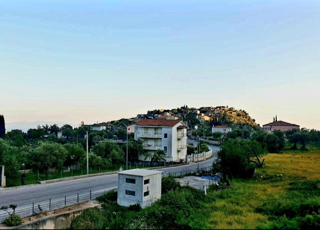 Philoxenia Guest House Himarë Exterior foto